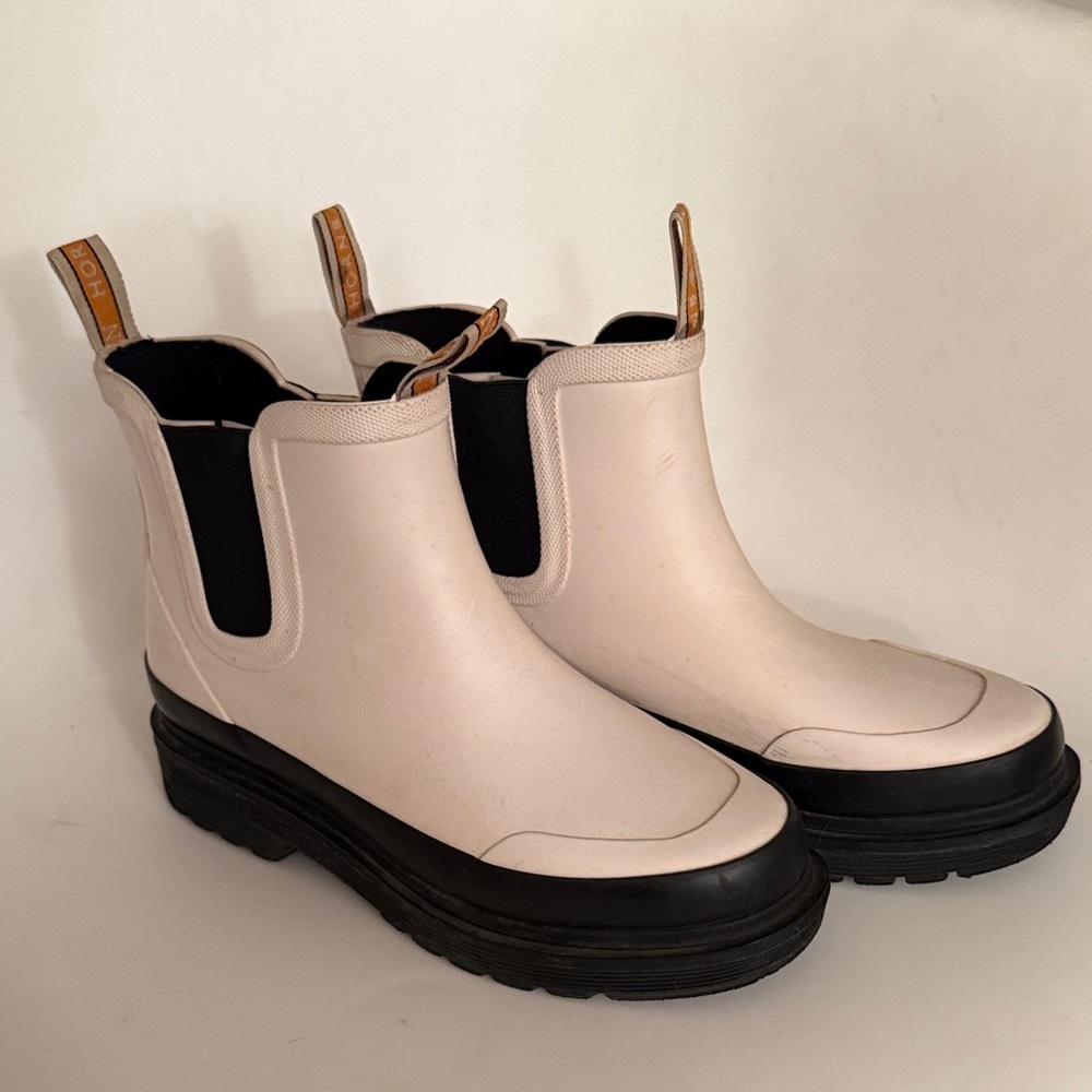 Ilse Jacobsen Cream and Black Winter Boots
